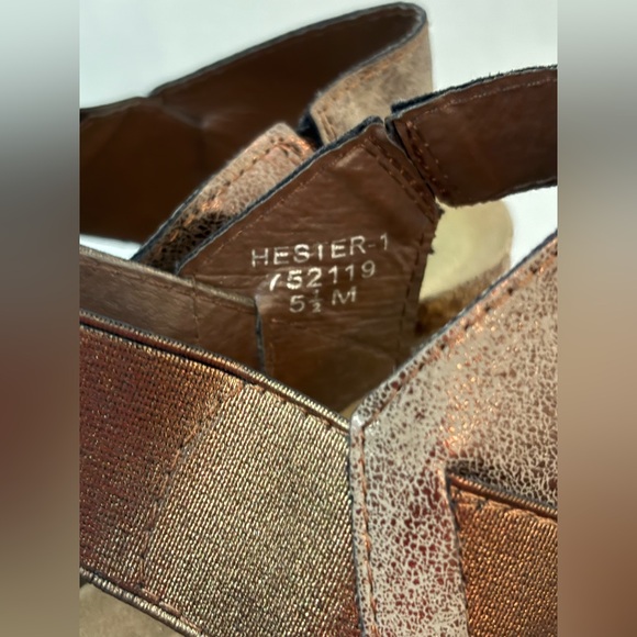 Pierre Dumas Hester-1 Women's Platform Wedge Sandals - Metallic Brown - sz 5.5 - Picture 8 of 12